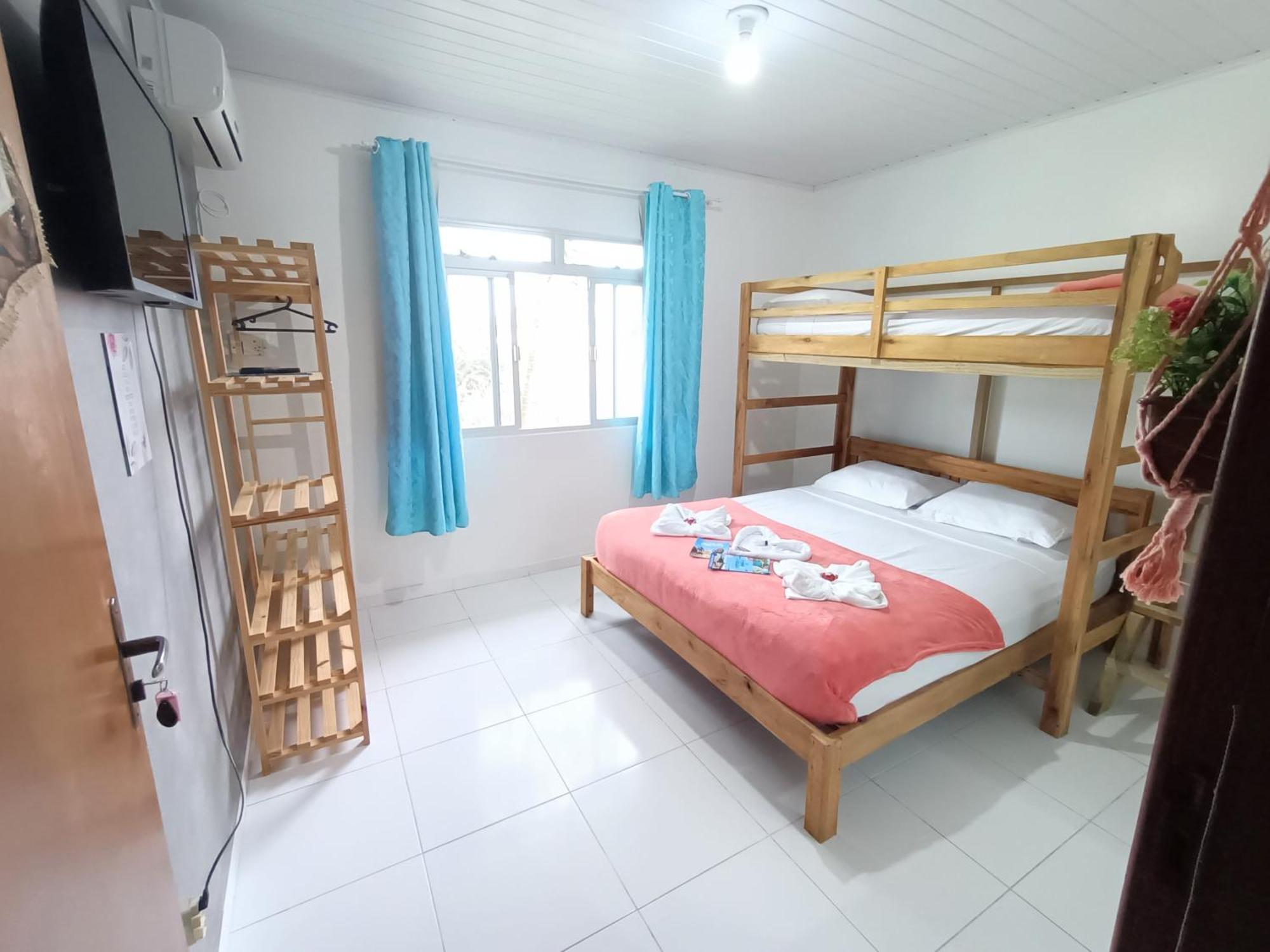 Hostel Casa Da Vo Rosa 塞尔苏拉穆斯州长镇 外观 照片